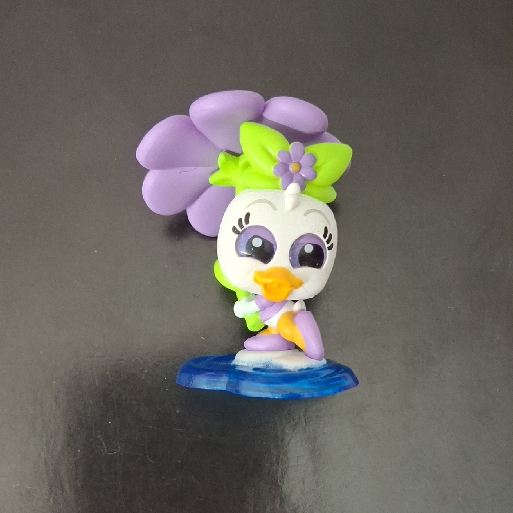 Disney Doorables In Full Bloom Daisy Duck